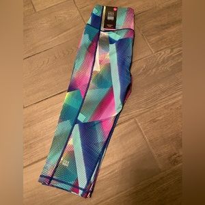 Victoria Secret Sport Knockout Crop Medium Rise in Size Medium